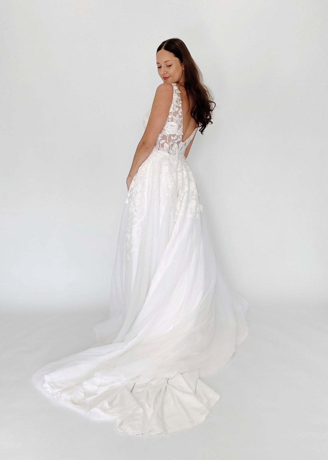Wedding Gown WD124