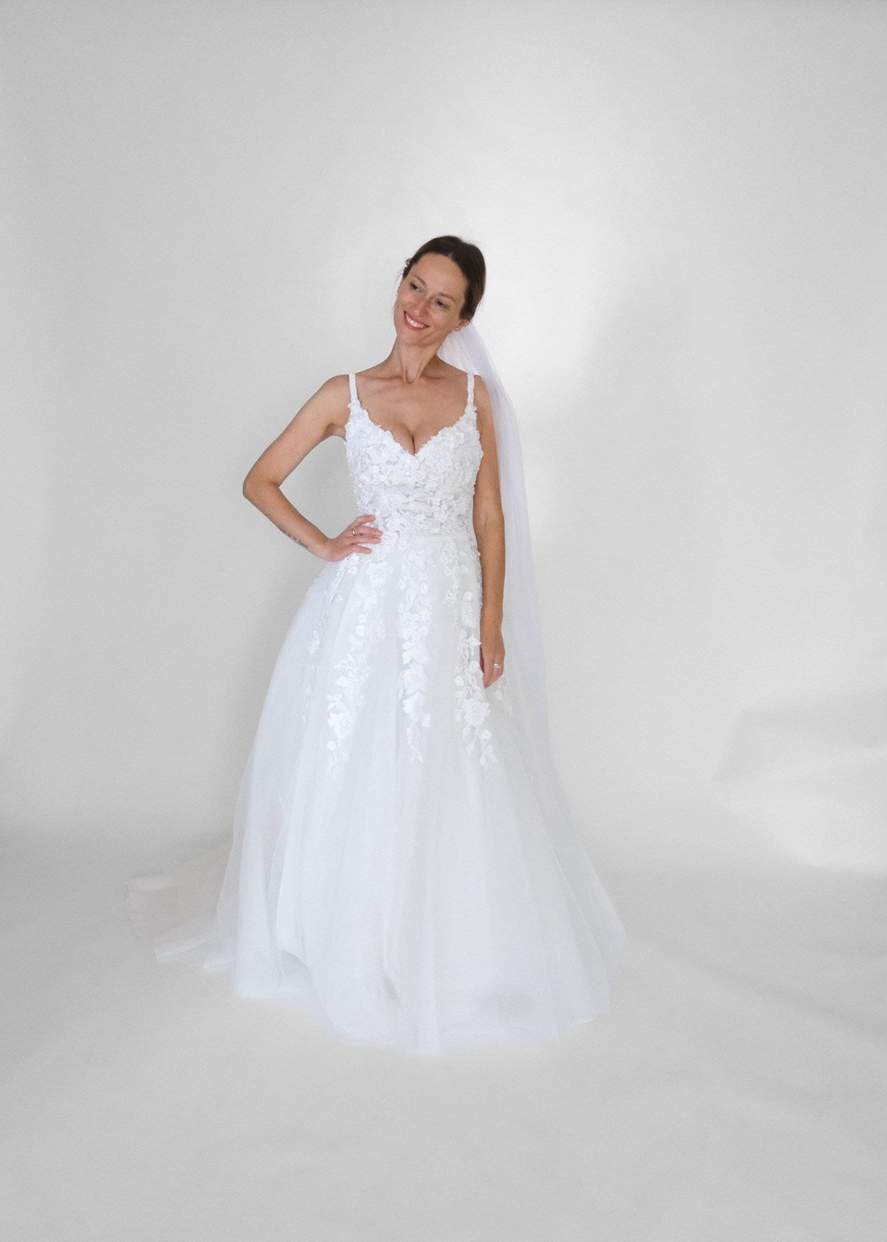 Wedding Gown WD123