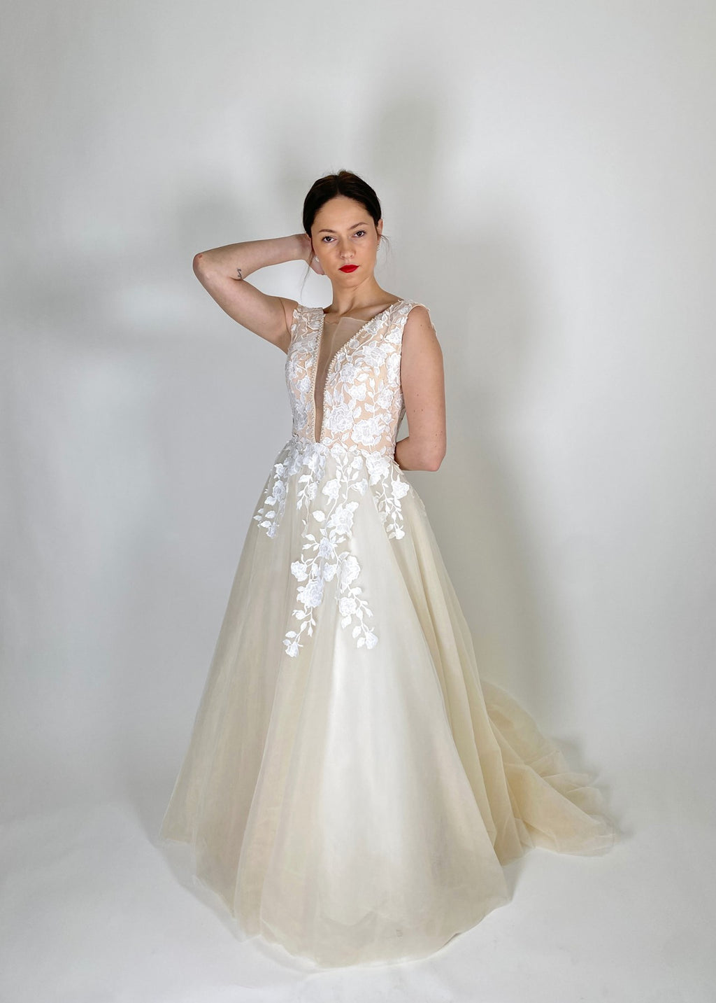 Wedding Gown WD126