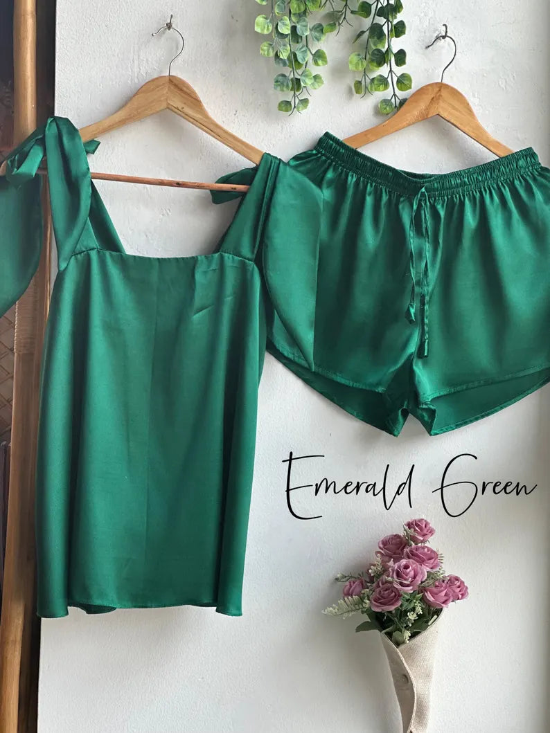 Satin Tie Knot Pajamas - Emerald Green
