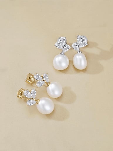 Pearl Drop Earrings