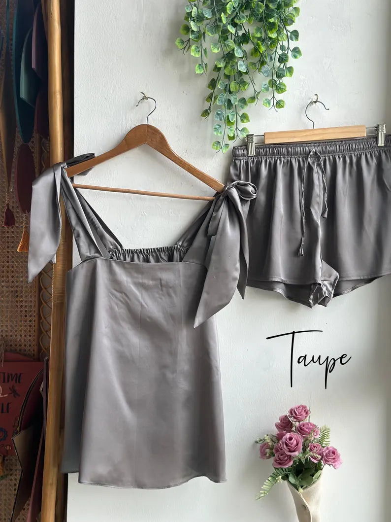 Satin Tie Knot Pajamas - Tuape